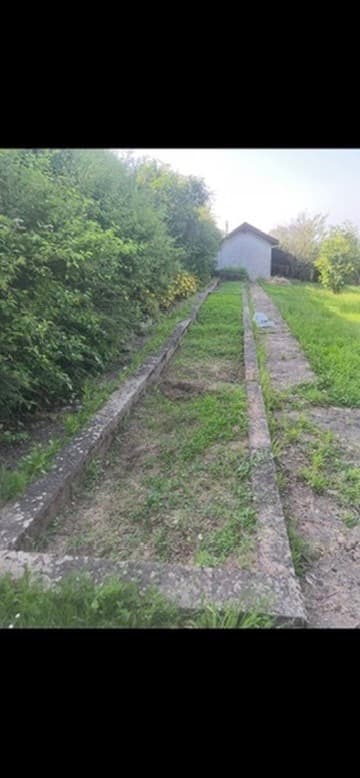 Création d'un potager — avant